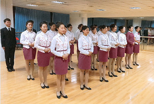 重庆铁路职业技术学校开展“礼仪进班”活动