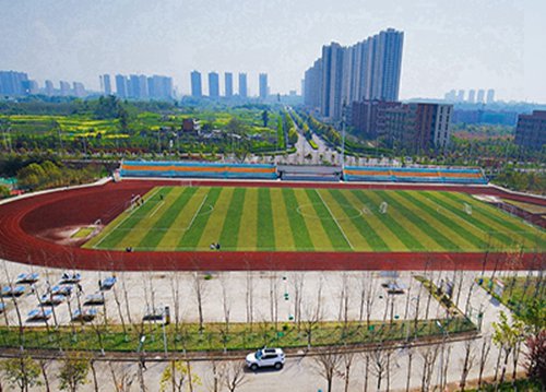 成都2023年铁路学校好还是职高好